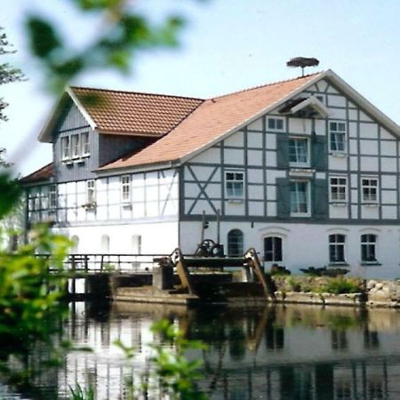 Wipperaublick In Der Oldenstaedter Wassermuehle Uelzen Buitenkant foto